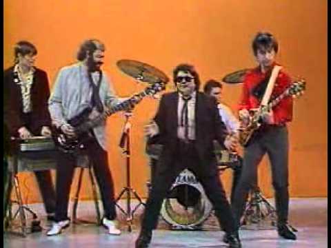 LITTLE BOB STORY Switchblade Julie (1980)