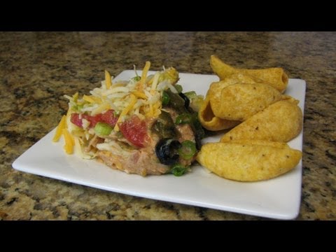 Layered Mexican Bean Dip - Lynn's Recipes
