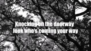 Band Of Horses - Knock Knock // Lyrics