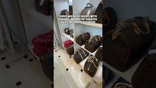 Download lagu Vintage #secondhand luxury shopping st in #osaka #japan ! #shinsaibashi #vintage #thrift #preloved mp3