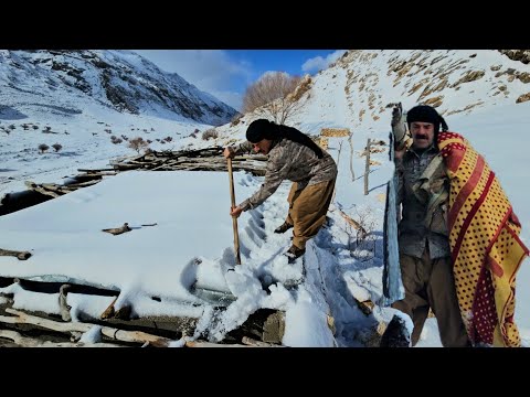 Hard life of nomads in heavy snow|Returning belongings left behind from migration in extreme cold