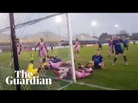 Wingate & Finchley fail to score in epic goalmouth scramble with Dulwich Hamlet