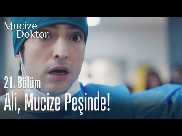 Video pronuncia di Ali in Bagno turco