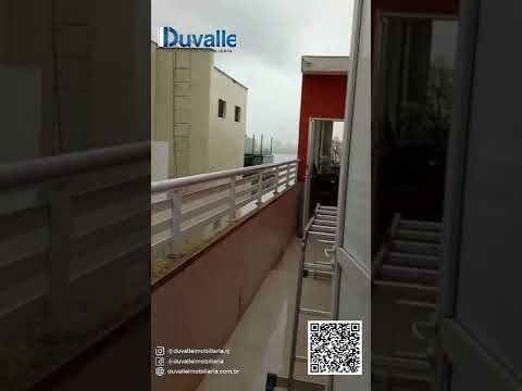 Cobertura duplex de frente para a Lagoa Rodrigo de Freitas.