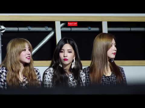 181220 KPMA 여자아이들 가수 대기석 4K - 대기석은 지루한 우리아이들  ㅠ ㅠ