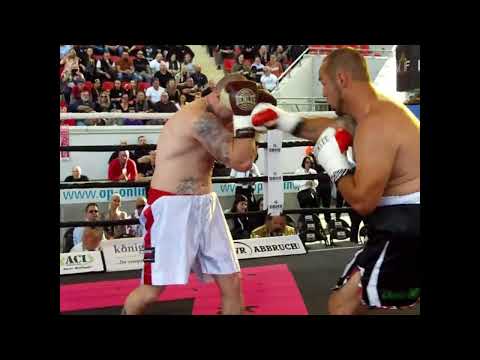 Michael Schmidt vs. Atilla Iratossy ``Hunnenkönig``