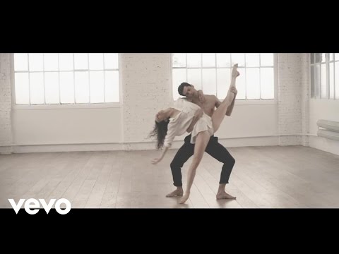 Thibault Cauvin - Danza Española No. 1: La Vida Breve (Official Video)