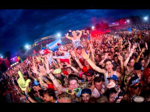 Reload w/ Locked Out Of Heaven (Acapella) & Fifteen (Hardwell Edit) (Venezolaarawy Mashup)