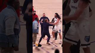 Shannon &quot;THE SHAPESHIFTER&quot; Sharpe WANTED ALL THE SMOKE off Steven Adams &amp; Ja Morant&#39;s Dad!👀 #shorts