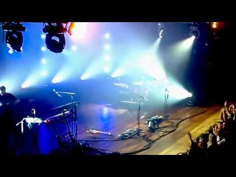 Alt-J Live in Nashville - Encore Part 2 - Breezeblocks