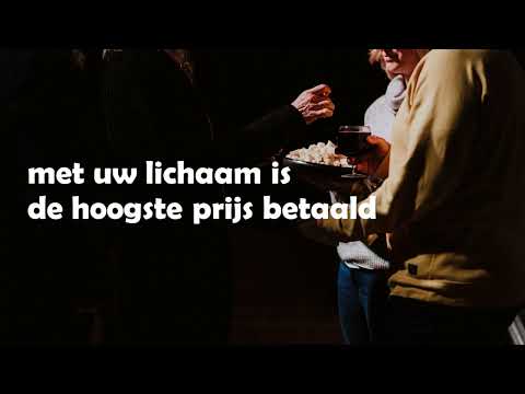 Opwekking met tekst 828 Waardig is Uw naam (versie 3)