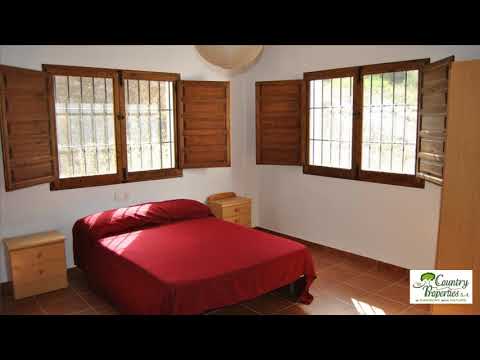 3 Bedroom Country House For Sale in Sayalonga, Spain for EUR 340,000