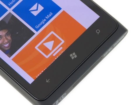 image-What is the price of Nokia Lumia 900 in India? 