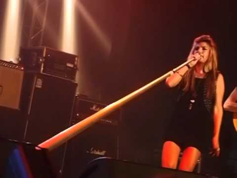 download lagu mp3 mp4 Eliana Burki Cor Des Alpes, download lagu Eliana Burki Cor Des Alpes gratis, unduh video klip Eliana Burki Cor Des Alpes