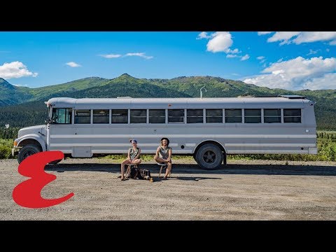 This Couple Turned an Old School Bus Into a Tiny Home