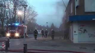 preview picture of video 'Foto Video Zutphen Nieuws  112 Brand in bedrijfspand warnsveld'