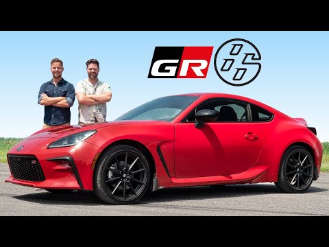 2022 Toyota GR86 Review // Surprise DRAG RACE + LAP TIME