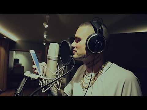 Kerser - Wait A Minute