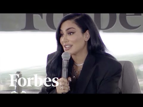 Huda Kattan On The Perils Of Photoshop: 'I Didn't Recognize Myself Anymore'