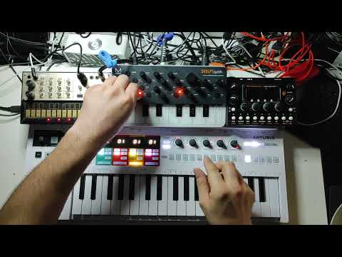 ARTURIA's Keystep Pro brings jamming to next Level (Skulpt + Volca Keys)