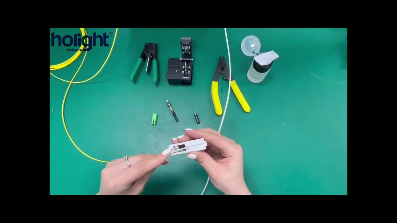 💡How to Install the SC/APC Fast Connector?