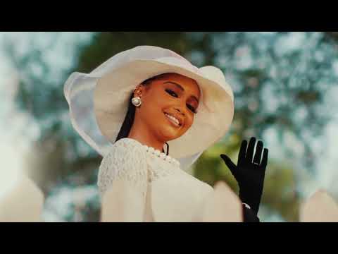 Nazifi Asnanic - Tawan (official video) ft Sarkin Waka