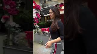 Download lagu Orry & Kim Sharma Spotted After Lunch Date! Quick Catch-Up or Just a Casual Outing? 😍📸#orry mp3