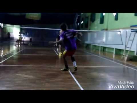 Training badminton