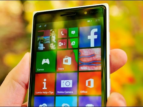Nokia Lumia 830 unboxing and first impressions