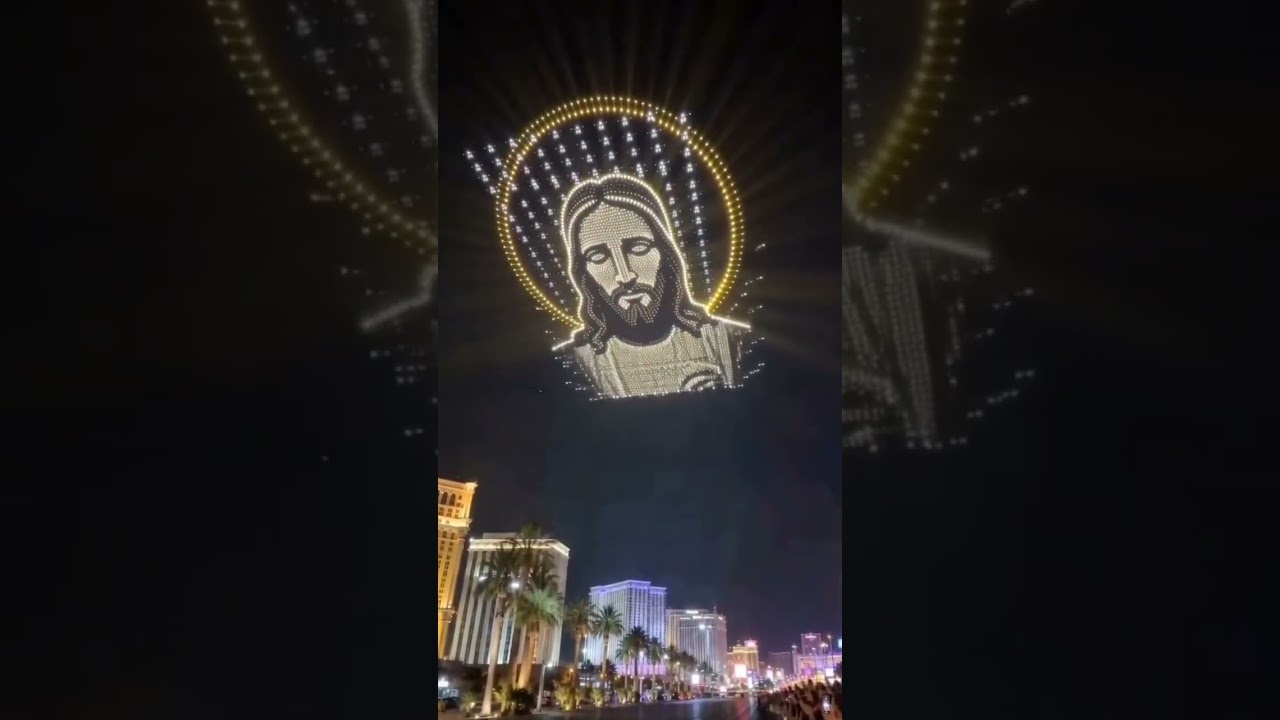 Hundreds of drones over Las Vegas