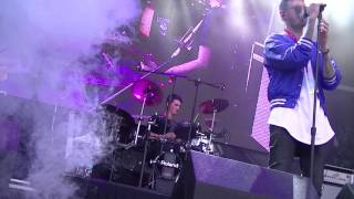 Sunset City Perform "Can I Go Back" Surfers Live 29.04.2017