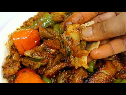 Aalu Shimla Mirch (Spicy Potato & Capsicum Curry)