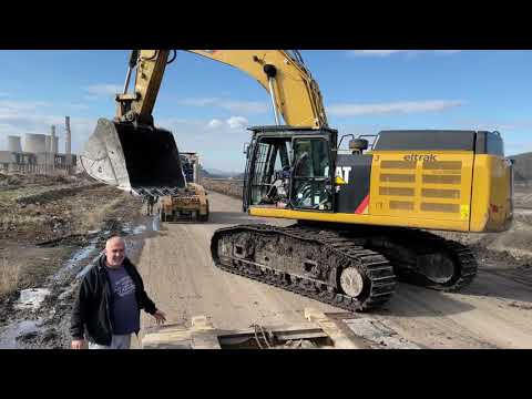 Loading And Transporting The Caterpillar 352F Excavator - Fasoulas Heavy Transports
