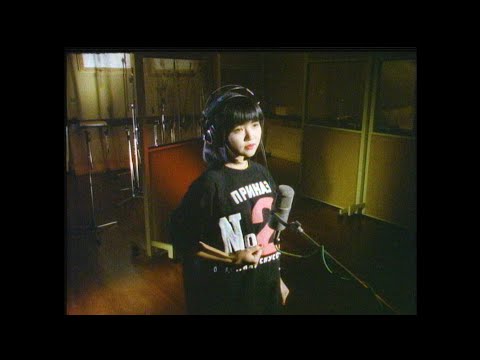 飯島真理 - 瞳はエンジェル [Mari Iijima - Hitomi wa Angel] (Music Video)