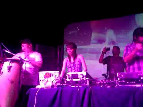 Caro limon con sandra collins la rumorosa!!