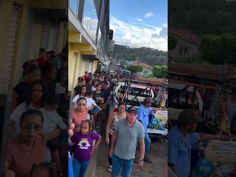 Despedida dos irmãos Samuel e Mateus em Presidente Tancredo Neves