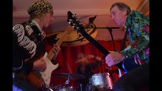 STD Ménage à Trois - I&#39;m a boy I&#39;m a girl (live)