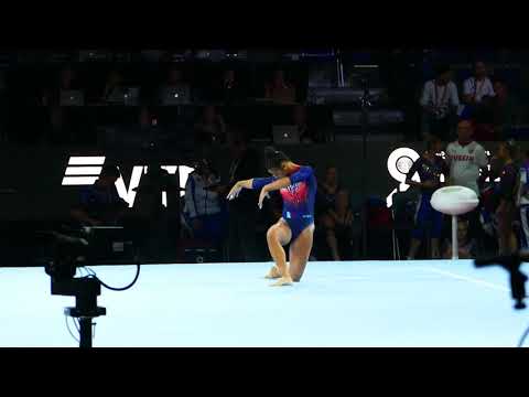 Marine Boyer - sol - finale equipe Stuttgart