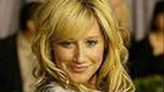 niley  episode 2 [[its only love]]