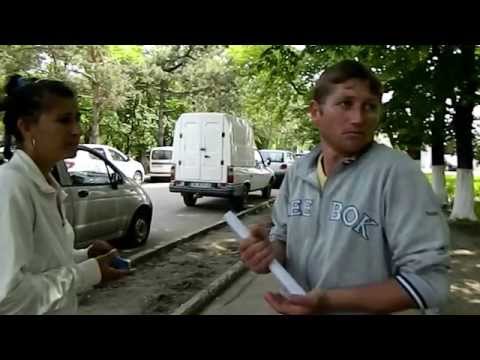 Monopol  electoral pe străzile din Videle.Primarul nu acceptă bannerele altor partide.