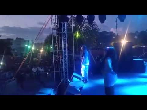 Champs de Mars live performance with Miss-Dyne