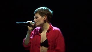 Christine and the Queens - &#39; What&#39;s-Her-Face&#39; @ Manchester Apollo 27.11.18