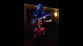 Lille Du - Kim Larsen           Cover by Nilla Nielsen, late one night at Ivön