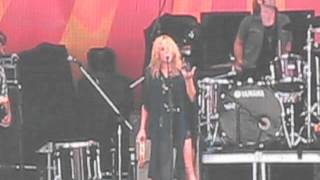 Grace Potter & the Nocturnals - Turntable - New Orleans Jazz Fest (5-4-12)