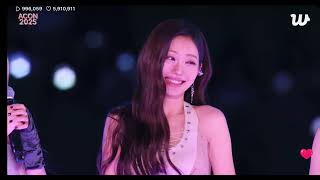 Download lagu [FULL] Kiss of life performance @AAA 2025 day 2 (igloo   lips hips kiss   bad news   sticky   shhh) mp3