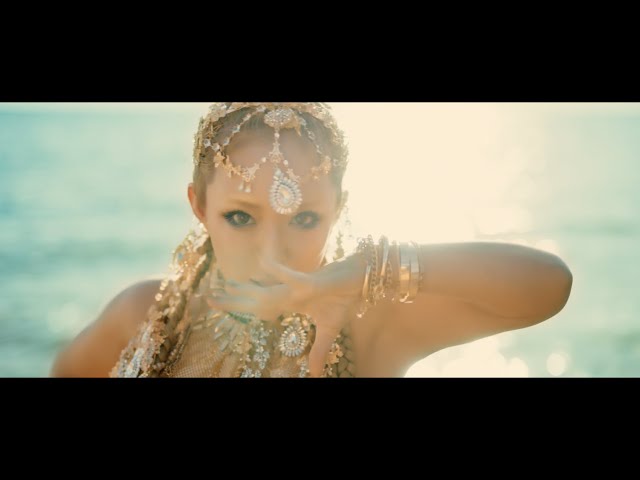 浜崎あゆみ、ニュー・シングル「Summer Again」をリリース!夏のビーチと魅惑的な衣装が目を惹くMusic Videoも公開! 2 YouTubeサムネイル