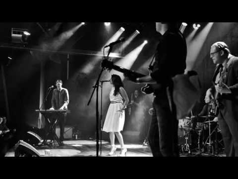 Ruby Velle & The Soulphonics - "Can We Pretend?" (originally by Bill Withers)