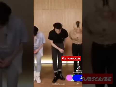 When Ateez San bows like royalty #shortvideo #short #ateez #ateezsan