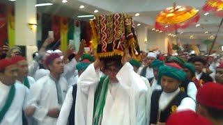 Download lagu Simpan Rambut Nabi Muhammad SAW Opick Alami Kejadian Aneh di Rumahnya mp3