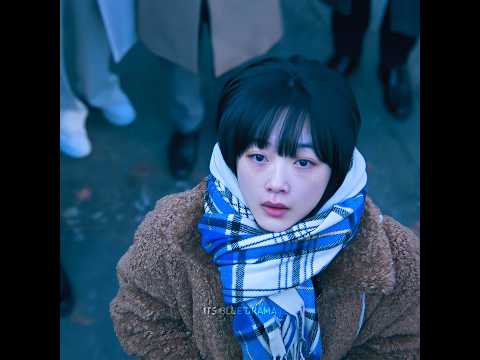 She thought it was a statue but it was actually a real human 🤯 | #shorts